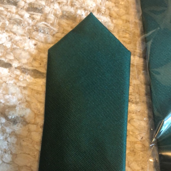 The Tie Bar - Grosgrain Solid Hunter Tie - Picture 5 of 5